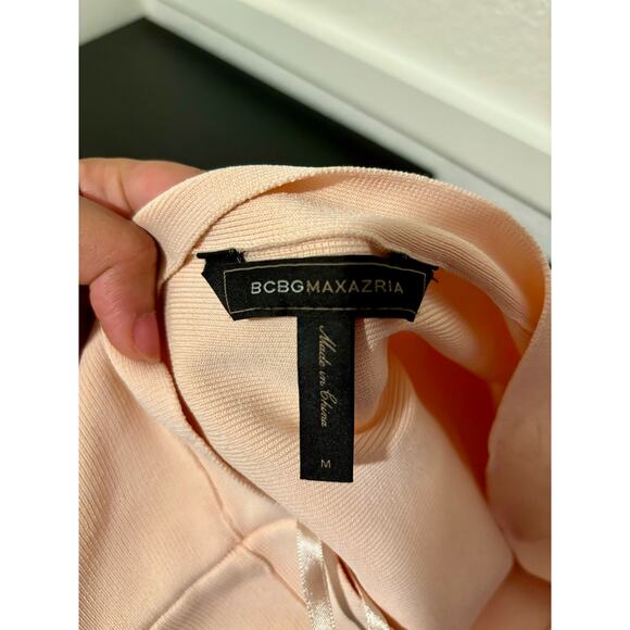 BCBGMAXAZRIA PINK AMILYA A-LINE MINI SKIRT
SIZE M - Picture 6 of 8